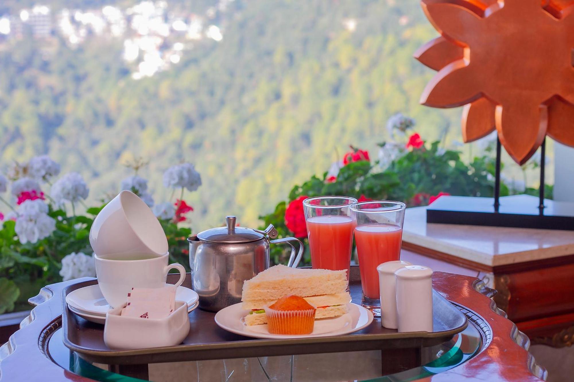 Amritara Surya, Mcleodganj, Dharamshala Hotel Ngoại thất bức ảnh